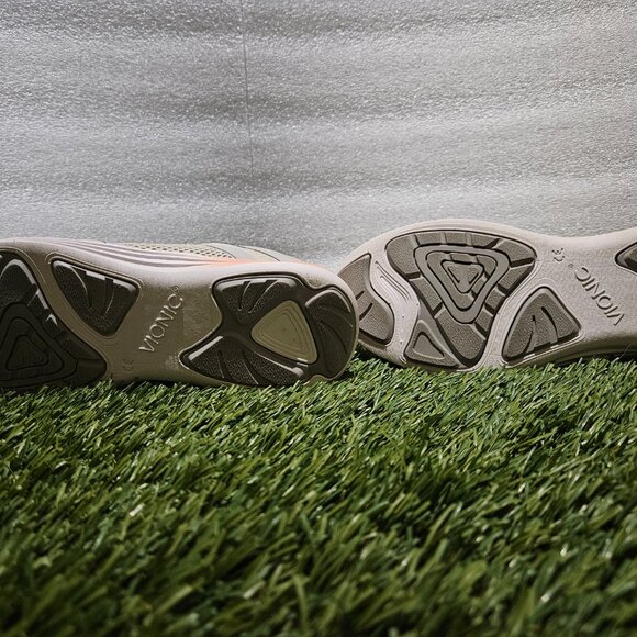 Vionic Agile JoJo Ombre Sneakers – Women’s 7.5 – Gray – New in Box 🌿 - Picture 3 of 6